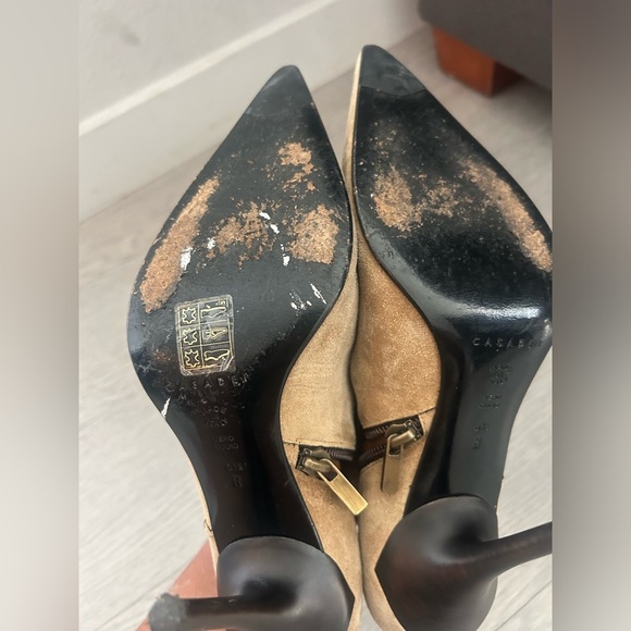 Casadei Heeled Pointed Suede Leather Trim Booties Size 6.5 - Picture 6 of 7